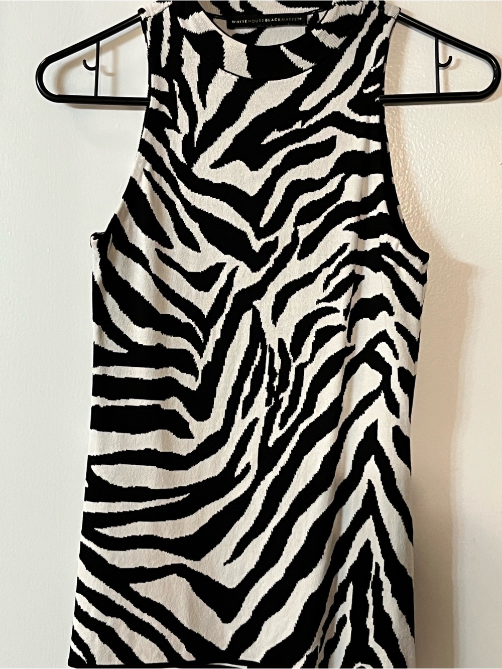 White House Black Market Sweater Size XS